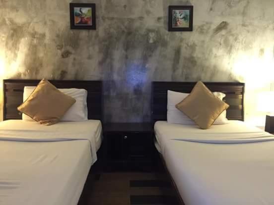 Crescent Bay Resort Koh Samet Exterior photo